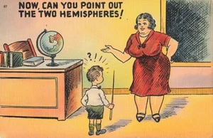 Postkarte Comic Risque Boy Weist auf die zwei Hemisphären hin Fat Teacher - Bild 1 von 2