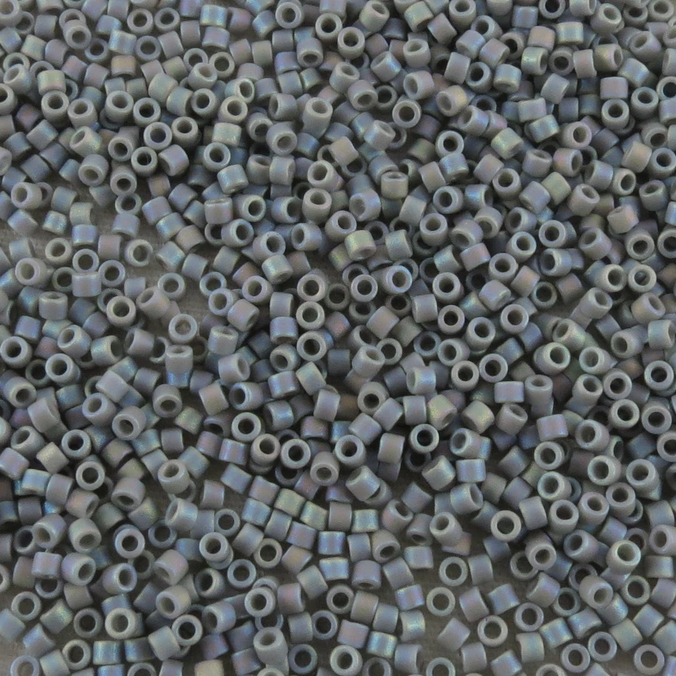 Cuentas de semillas Delica 11/0 Miyuki #801-884 Foto 1 de 1