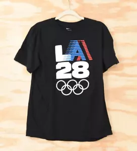 T-shirt Nike LA 28 Olimpiadi taglia media Los Angeles 2028 - Foto 1 di 9