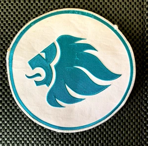 LION HEAD EMBROIDERED SEW ON PATCH 7 3/4" NOS - Picture 1 of 2