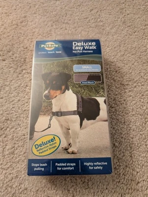 Arnés PetSafe Deluxe EasyWalk pequeño negro  Foto 1 de 2