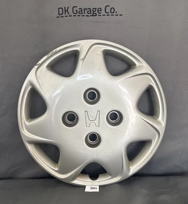 1998-2002 Honda Accord LX # 55047 15" Hubcap Wheel Cover #44733S84A00 USED - Image 1 of 4