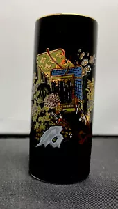 Vaso giapponese vintage 3 5/8" design floreale e risciò - nero con finiture in oro - Foto 1 di 6