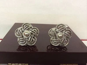 Vintage Signed Coro Round Silver Tone Open Work Design Clip-on Earrings - Picture 1 of 3