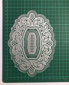 Large 7pcs Decorative Lacy Tulle Oval Die Set - Largest Die 18.8 X 13.6cm - Picture 1 of 3