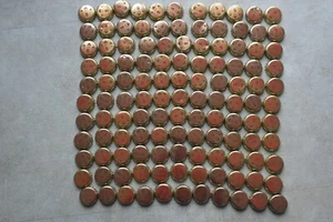 121 Red Gold Bottle Tops Crown Caps Beer Bulk Craft Upcycling - Picture 1 of 5