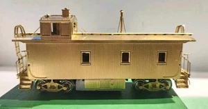 Overland Models HO Scale CA-1 Wood Caboose Union Pacific - Picture 1 of 9