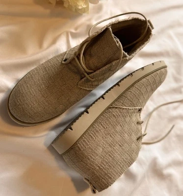 Bearpaw Cher Ankle High Canvas Fashion Sneaker WOMENS SIZE 9 - Image 1 of 4