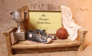 Frame Photo holder - Country Faux Wood Bench with Sport themed - Picture 1 of 4