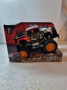Monster truck rock crawler - Picture 1 of 5