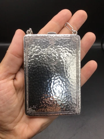 Antique 1919 Sterling silver lady's coin purse/card card case with wrist chain Cover