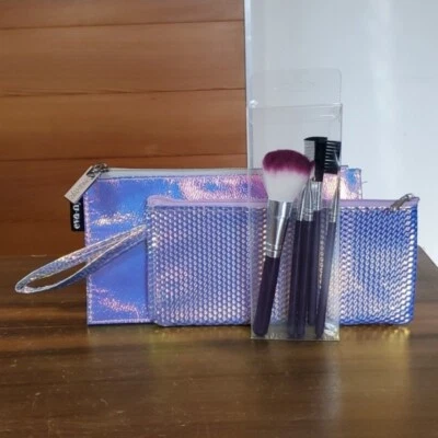 Eva-NYC NEW Iridescent Make Up Pouches Brushes Textured Rainbow Unicorn Zipper - Image 1 of 4