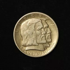 1936 50c Long Island Tercentenary Silver Commemorative Half Dollar- Free Ship US - Picture 1 of 3