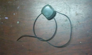 Mercedes-Benz W220 S320 GPS Antenna 7009979 - Picture 1 of 2