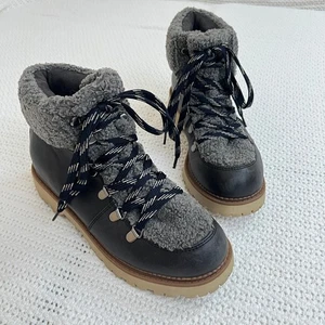 Circus Sam Edelman schwarz Sherpa-Besatz Stollensohle Wanderstiefel Gorpcore Granola 7,5 - Bild 1 von 9