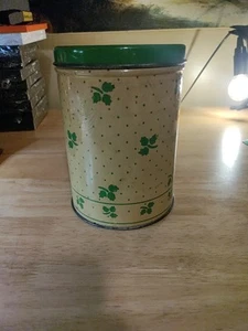 Vintage America - Cream And Green Floral Tin - Empeco National Can Co - New York - Picture 1 of 10