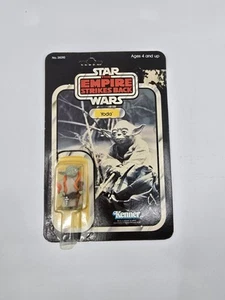 Yoda Orange Snake 32 Back-B Star Wars ESB 1980 Kenner Figure NEW MOC SEALED - Picture 1 of 17