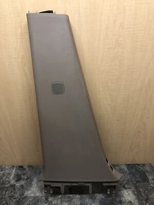 OEM 1998-2004 Audi A6 Delantero Izquierdo Pilar Inferior Borde B Beige Tostado y Altavoz Foto 1 de 4