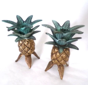 Set Of 2 Brass Pineapple Footed Candle Holders 5” Tall Vintage - Picture 1 of 5