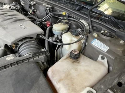 Wash Reservoir With Low Fluid Indicator Opt CD2 Fits 97-05 PARK AVENUE 5230441 Foto 1 de 4