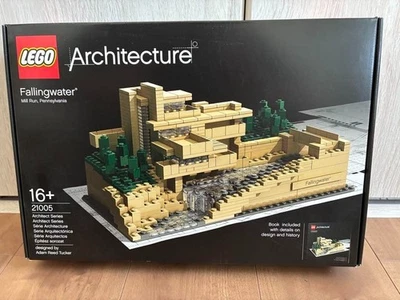 LEGO Architecture Fallingwater 21005 In 2009 Used Retired Comp W/Manual & Box - Image 1 of 4