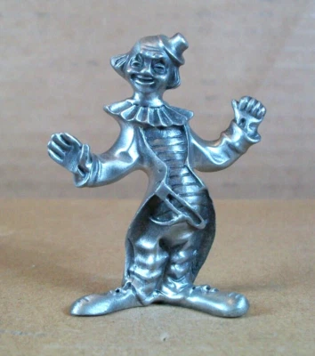 C.A.T. 1980 Estaño genuino ~ Estatuilla de payaso ~ 2" de alto Foto 1 de 4