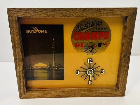 TORONTO BLUE JAYS CHAMPIONSHIP World Series Collectable Clock READ DESCRIPTION Cover