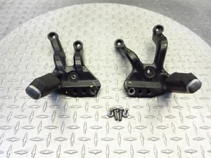 02-06 Suzuki DL1000K V-Strom 1000 2005 estribo trasero izquierdo derecho pasajero fabricante de equipos originales - Imagen 1 de 12