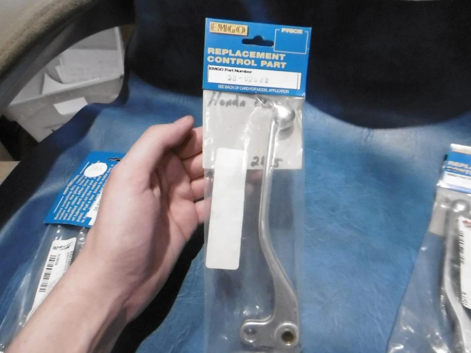 Palanca de embrague Emgo Honda OEM # 53178-MJ0-921 30-52022 VT1100 VF750 VT800 HB2 Foto 1 de 1