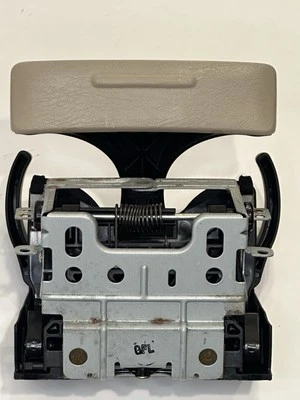 02-06 Portavasos Lexus ES300 ES330 Consola Central Delantera Pop Out Gris Foto 1 de 4