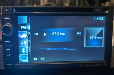 Pioneer 6" Touch Screen Car Radio Bluetooth Gps Sat Ready MicroSD Wont Take Disc - Image 1 of 4