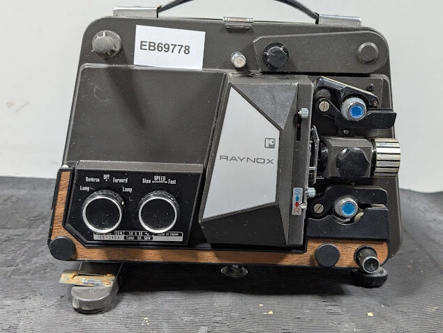 Raynox Film Projektor - Aktiv, Zeichen Der Verwendung,Kein Zubehör - Bild 1 von 4