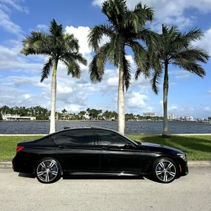 2017 BMW 7-Series MERCEDES BENZ S CLASS S550 E550 LEXUS LS460 GS - Picture 1 of 40
