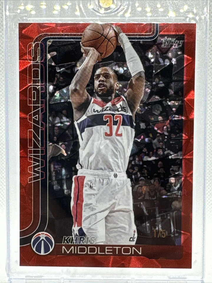 Topps Flagship Khris Middleton 2025 1/5 SSP Wizards color rojo coincidencia hielo agrietado Foto 1 de 4