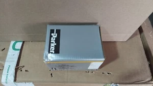 New Parker 7121KBN3UE00N0D400P3 Valve SEALED BOX - Picture 1 of 4