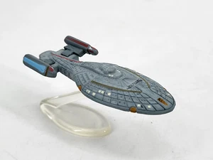 Micro Machine Star Trek USS Voyager Space Wars Star Ship MOVEABLE NCC - 74656 - Picture 1 of 4