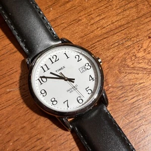 Reloj Timex Easy Reader Para Hombres Tono Plateado Esfera Fecha Correa de Cuero Funciona con Nuevo Batt - Imagen 1 de 10