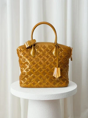 RARO Auténtico Bolso Louis Vuitton Limited 2011 Fascination Monograma Lockit PVP: $7,500 Foto 1 de 4