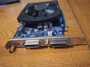 Dell Nvidia Geforce GTX 650 Ti 1GB GDDR5 DVI mini-HDMI PCIe  Video Graphics Card - Picture 1 of 5