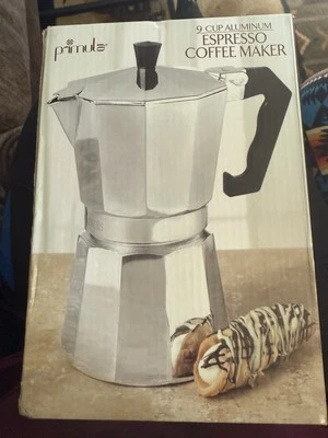 Cafetera espresso Primula de aluminio de 9 tazas Foto 1 de 3
