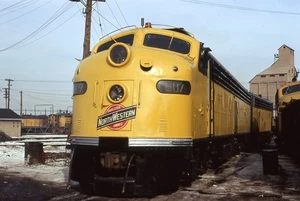 TP Original Slides (2) CNW North Western E8A #507 - Chicago IL 1973 - Picture 1 of 2