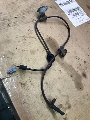 Unidad de sensor de velocidad ABS delantero derecho Subaru Outback Legacy 2004-2009 27540AG10 Foto 1 de 3