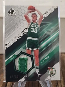 LARRY BIRD 2004 Mazo Superior SP Auténtico RARO Juego Usado Parche Reliquia /50 Celtics - Imagen 1 de 3
