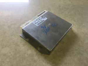 1996 MERCEDES-BENZ 320 SC OEM ABS CONTROL MODULE 017 545 76 32, 0 265 109 035 - Picture 1 of 3