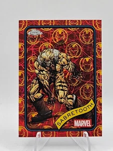 2025 Topps Chrome Marvel Sabretooth #92 Iron Man Red and Gold Lazer/100 - Imagen 1 de 2