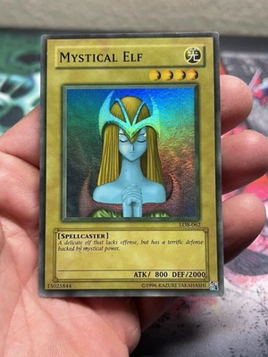 Yu-Gi-Oh! Faded 1.5 Print Unlimited LOB Mystical Elf w/foil line - Image 1 of 4