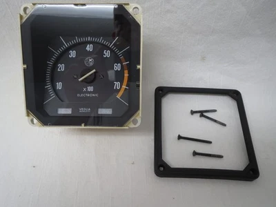Alfa Romeo GTV-6 FACTORY RPM GAUGE ELECTRONIC TACHOMETER - Image 1 of 4