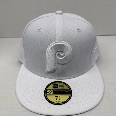 New Era 59Fifty Philadelphia Phillies Fitted Hat White Basic Whiteout Size 7 1/8 - Image 1 of 4