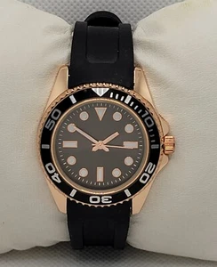 Damen-Analoguhr lässig sportlich trendig rund roségoldfarben schwarz Polyband I9 - Bild 1 von 9