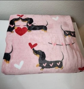 Dachshund Blanket Throw Love Pair Pink HTF Rare - Picture 1 of 1